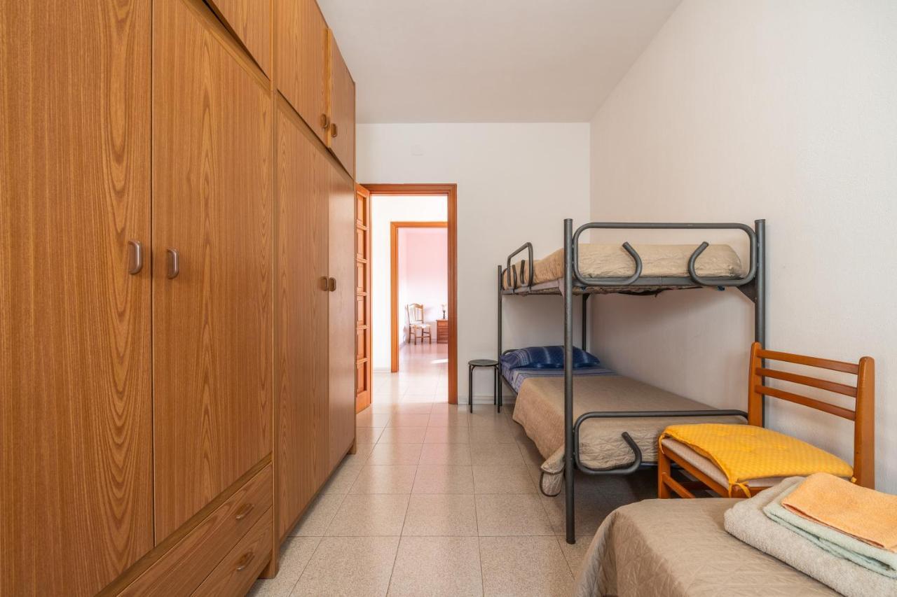 Casa Vacanze San Giovanni San Giovanni Suergiu Exterior photo
